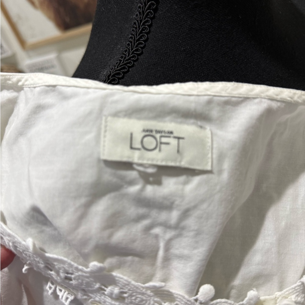 LOFT White Ruffled Buttoned Blouse - Picture 3 of 6